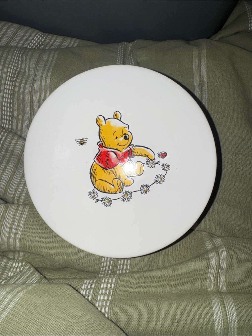 Winnie the Pooh Cake Stand